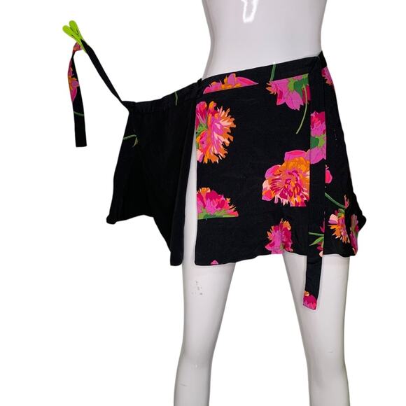 Zara Wrap Mini Skirt Floral Print Full Lining No Pockets Size S - Picture 4 of 8